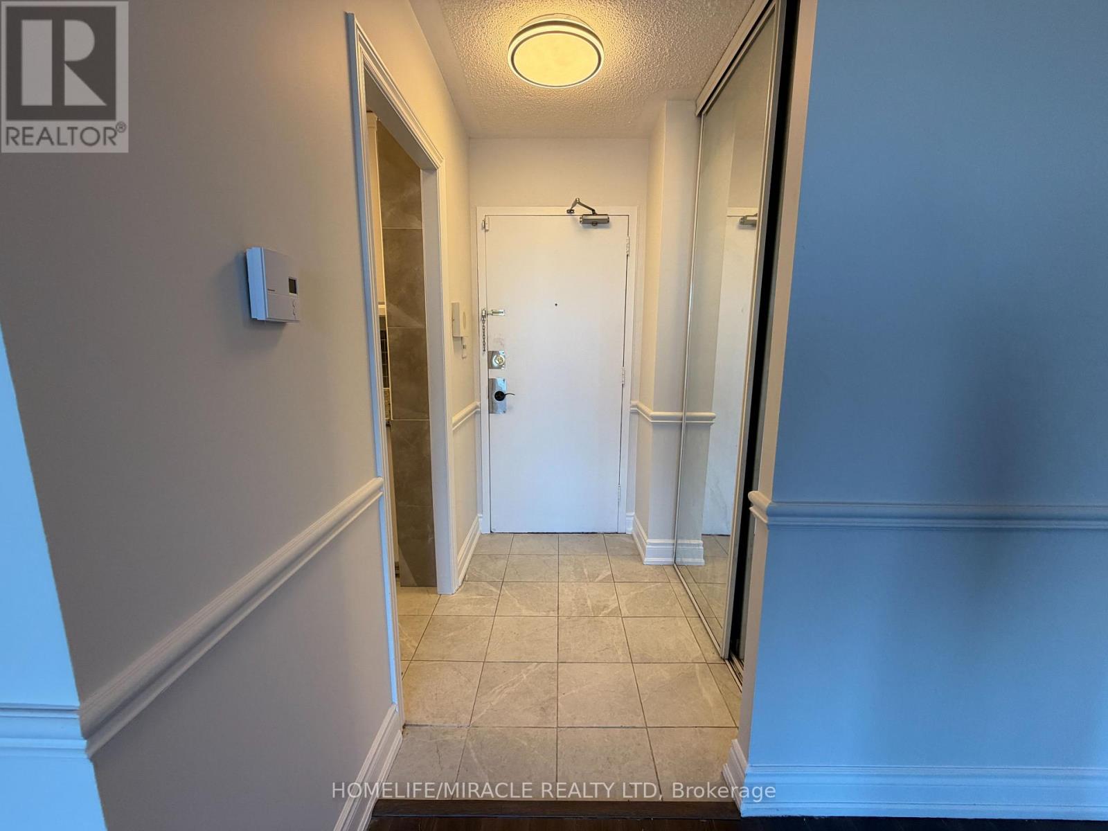 909 - 335 Driftwood Avenue, Toronto, Ontario  M3N 2P3 - Photo 7 - W12977596