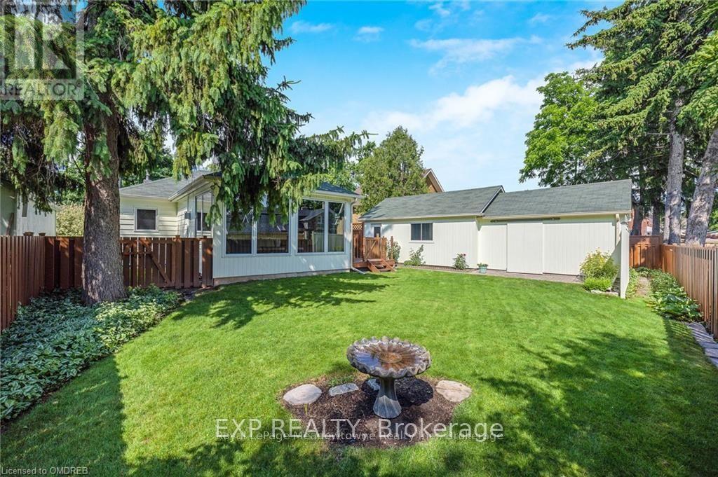 71 Bronte ( Upper Only) Street S, Milton, Ontario  L9T 1Z4 - Photo 1 - W12977650