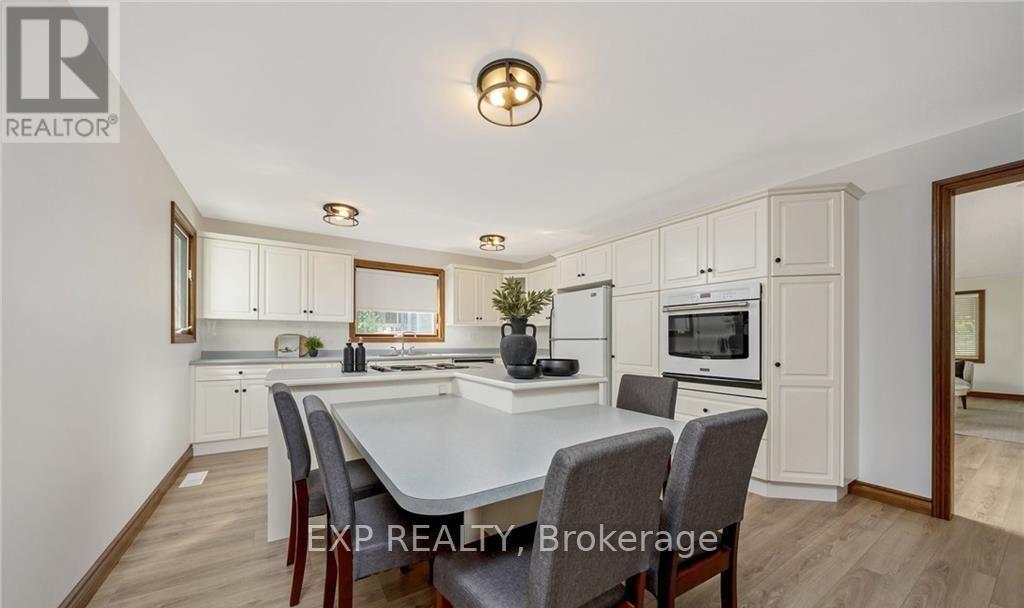 71 Bronte ( Upper Only) Street S, Milton, Ontario  L9T 1Z4 - Photo 12 - W12977650