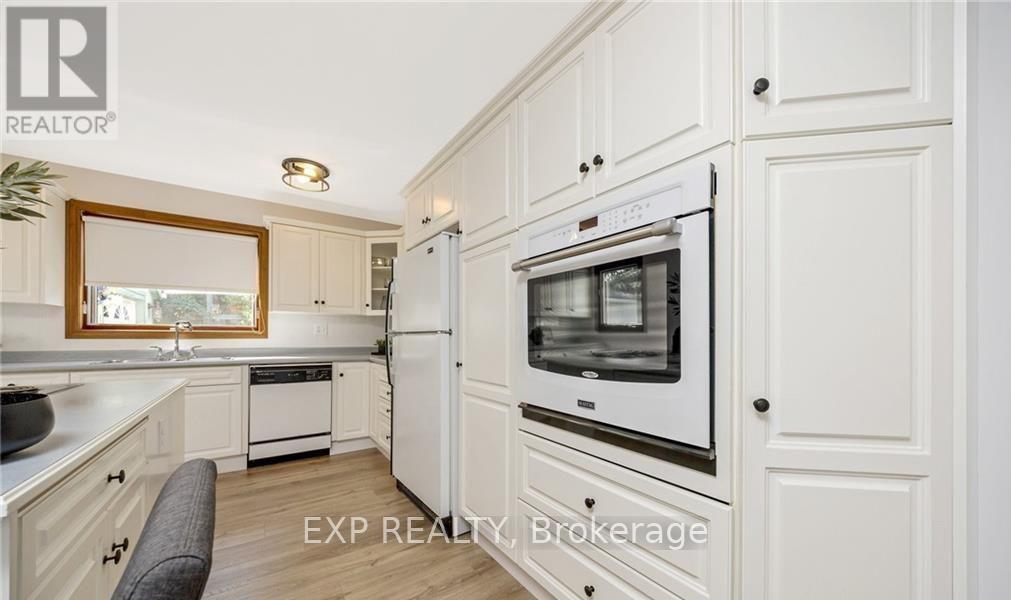 71 Bronte ( Upper Only) Street S, Milton, Ontario  L9T 1Z4 - Photo 13 - W12977650