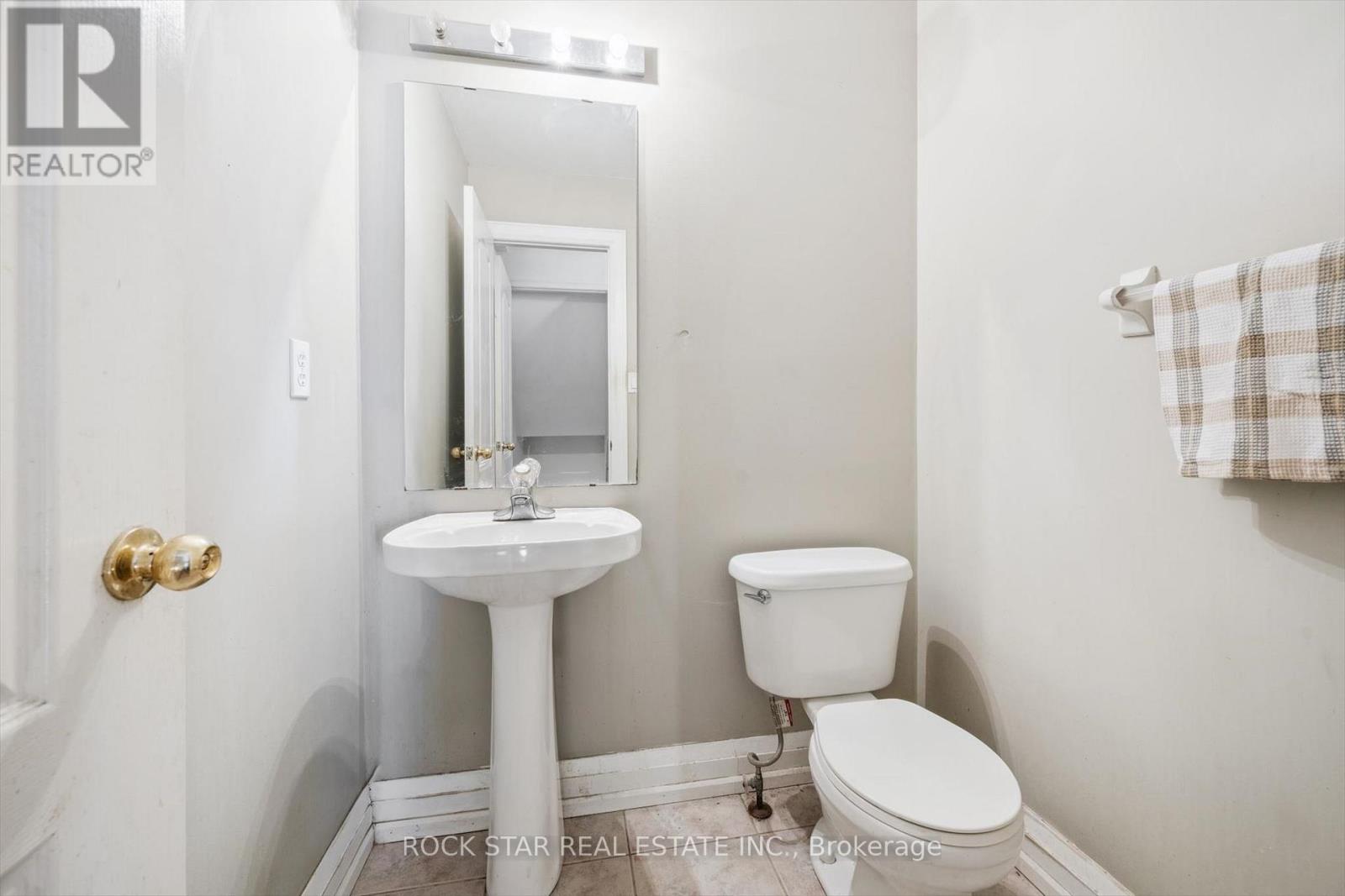 7334 Lowville Heights, Mississauga, Ontario  L5N 8L4 - Photo 11 - W12977700