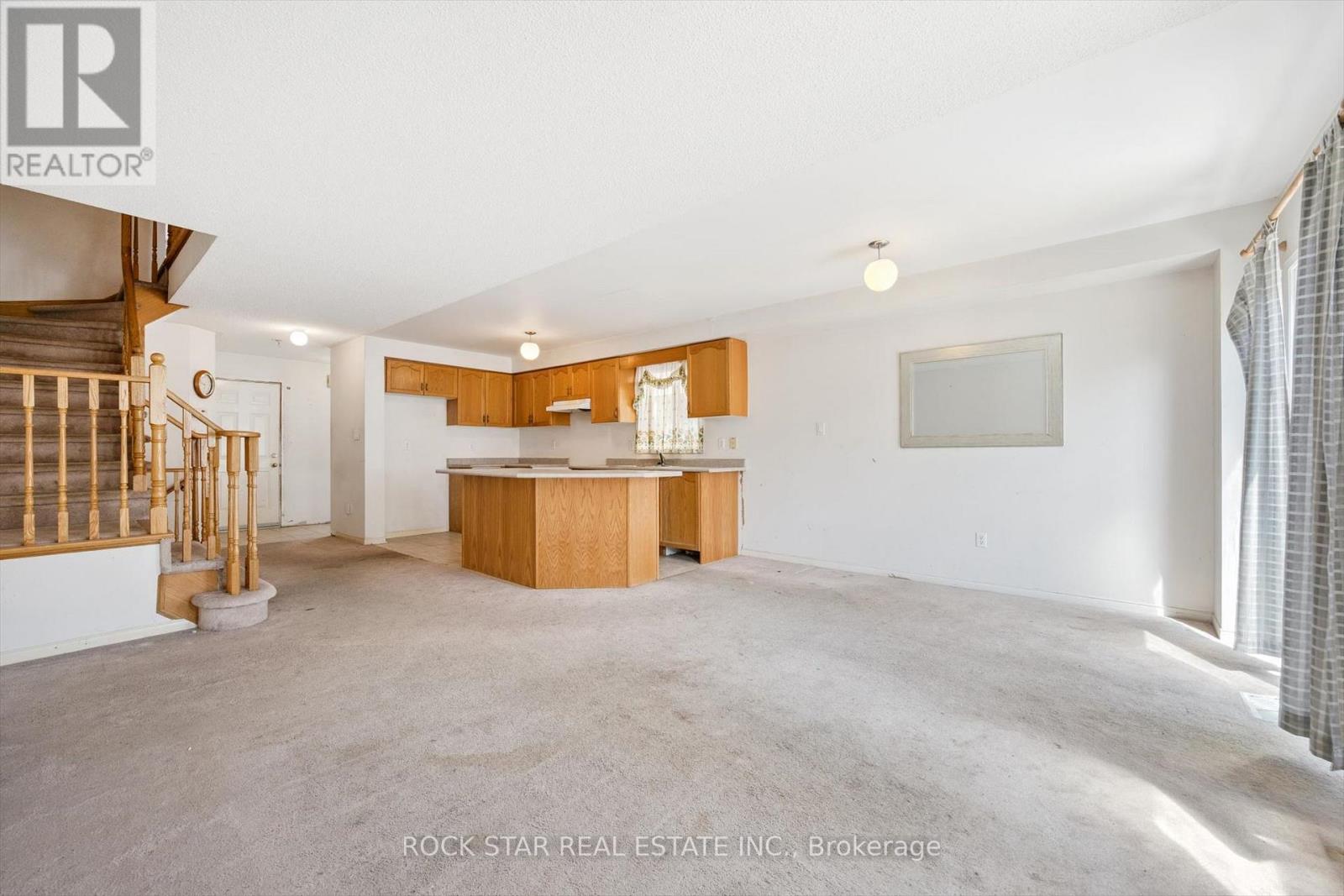 7334 Lowville Heights, Mississauga, Ontario  L5N 8L4 - Photo 9 - W12977700