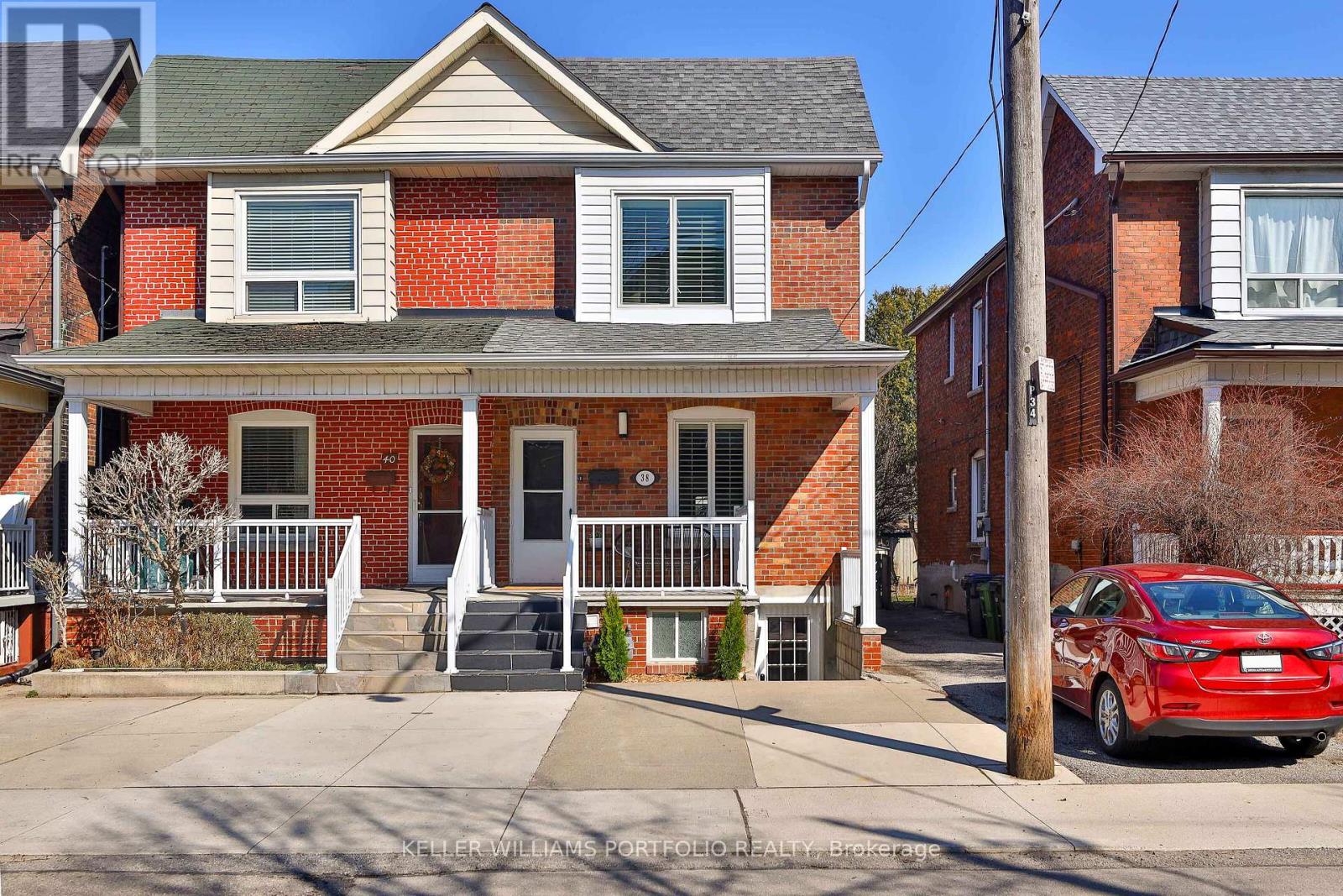 38 Rutland Street, Toronto, Ontario  M6N 1G1 - Photo 3 - W12977706