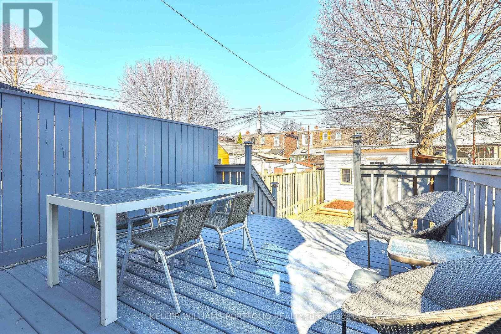 38 Rutland Street, Toronto, Ontario  M6N 1G1 - Photo 33 - W12977706