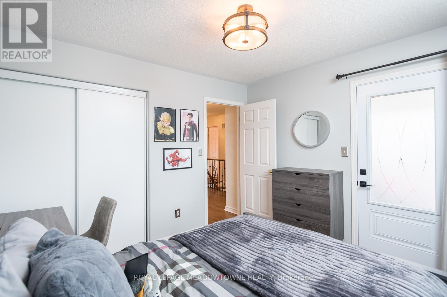 946 Lancaster Boulevard, Milton, Ontario  L9T 6A2 - Photo 27 - W12977726