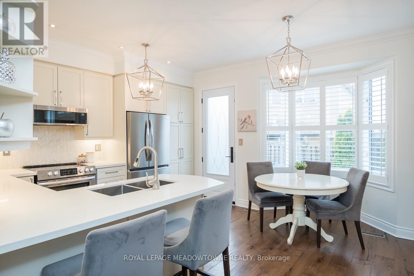 946 Lancaster Boulevard, Milton, Ontario  L9T 6A2 - Photo 4 - W12977726