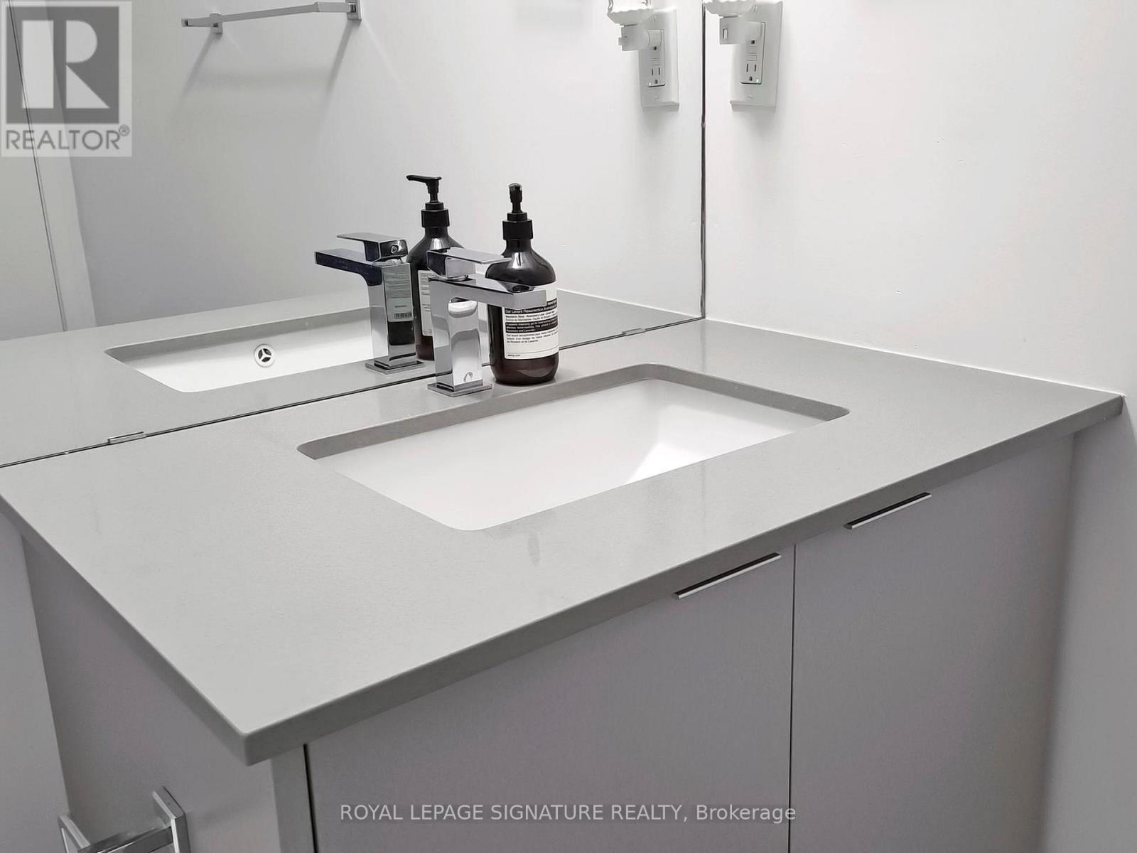 1015 - 2489 Taunton Road, Oakville, Ontario  L6H 3R9 - Photo 26 - W12977758