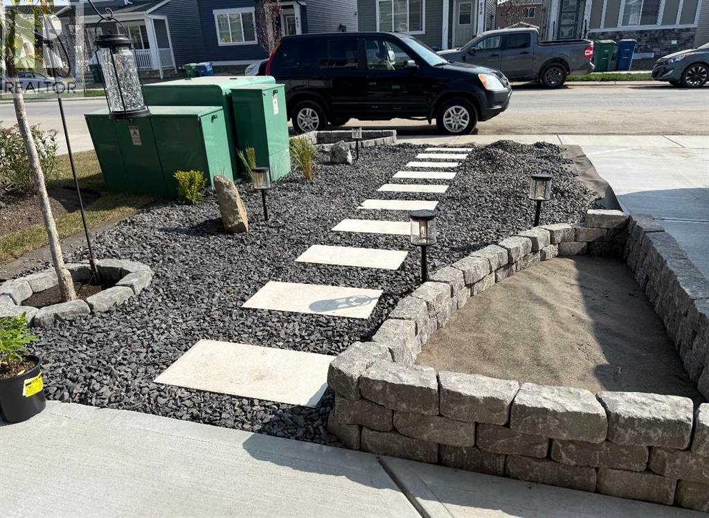 831 Bayview Terrace Sw, Airdrie, Alberta  T4B 4G2 - Photo 35 - A2295427