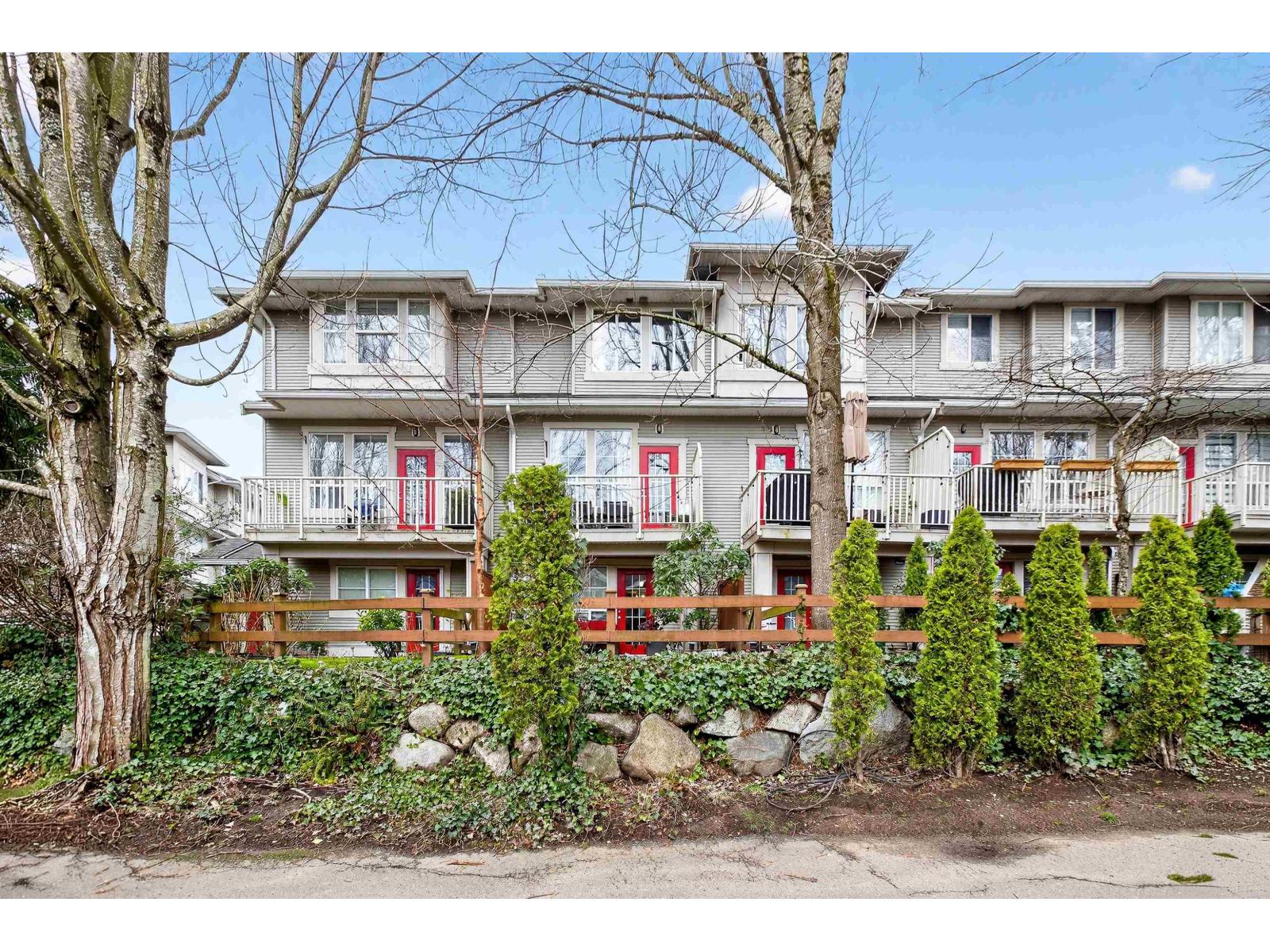 41 14952 58 AVENUE, surrey, British Columbia