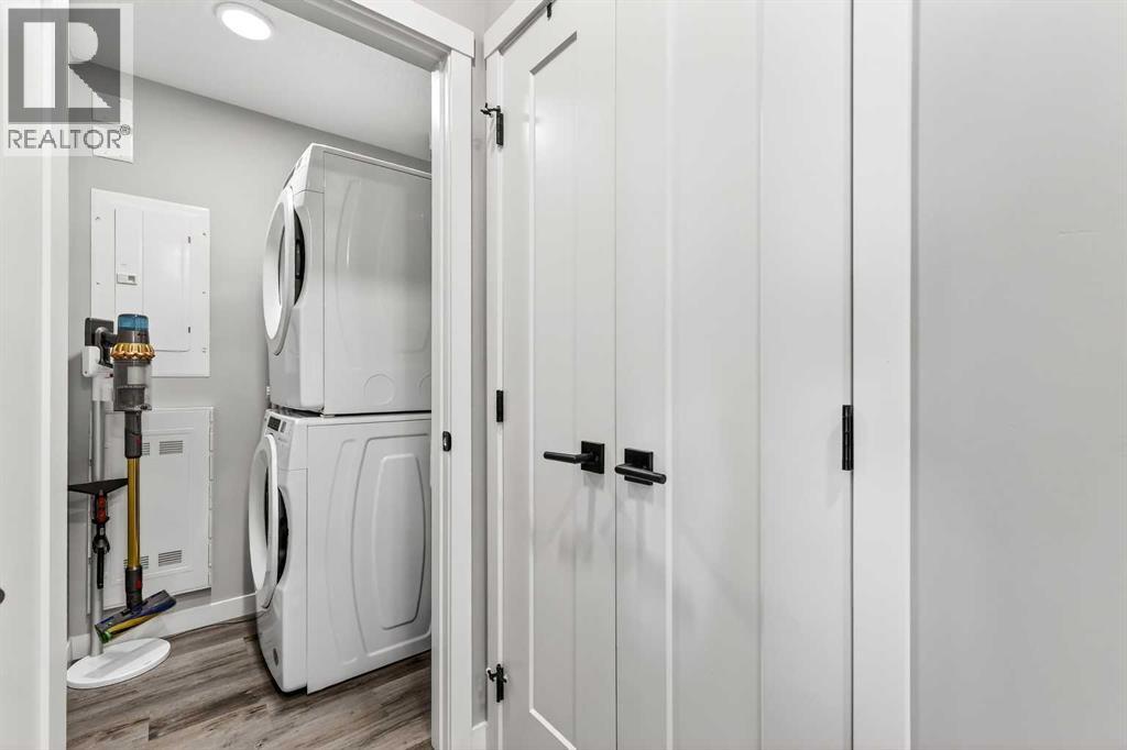 401, 150 Shawnee Square SW, Calgary, Alberta  T2Y 0T6 - Photo 23 - A2299414