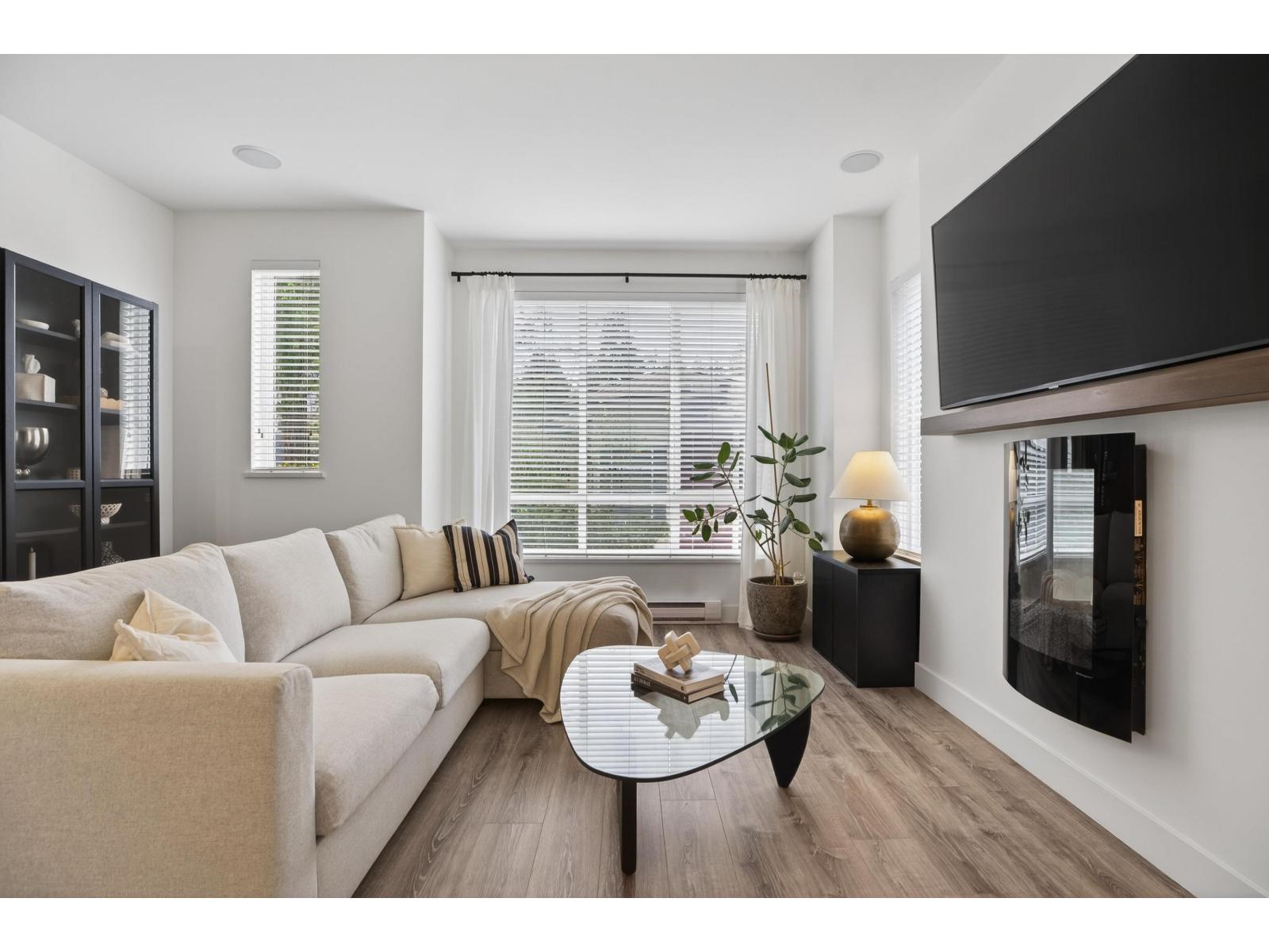 36 2929 156 STREET, Surrey, British Columbia