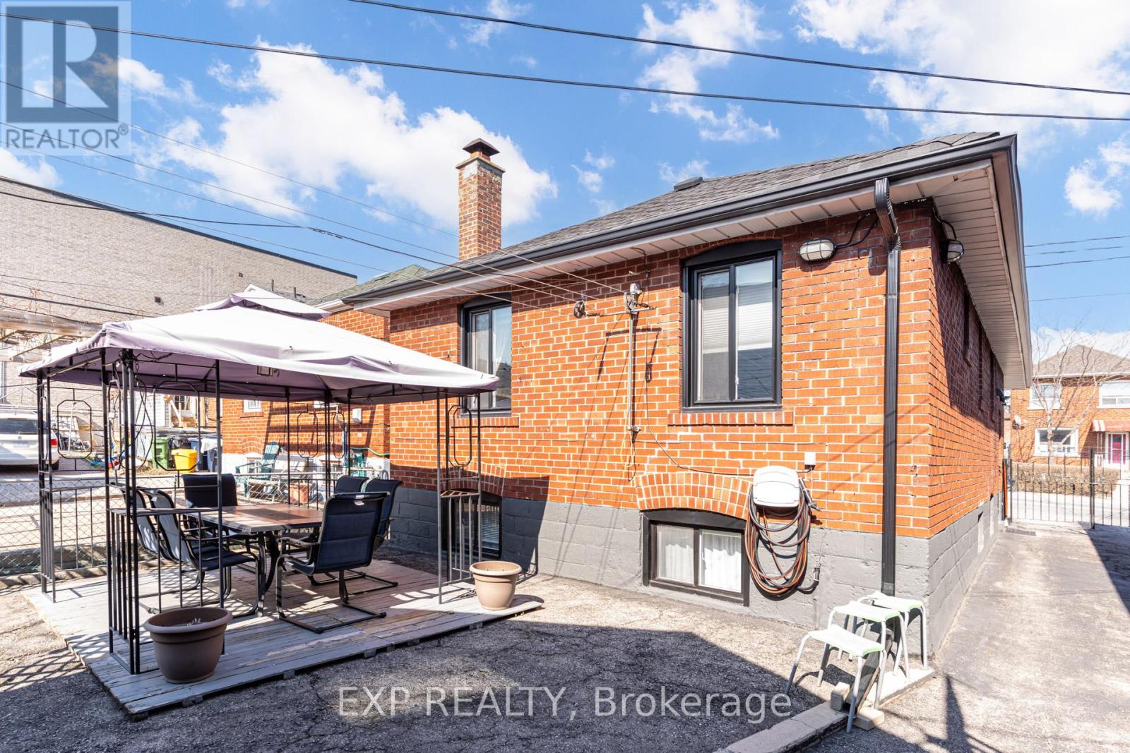 436 Oakwood Avenue, Toronto, Ontario  M6E 2W5 - Photo 31 - C12899296