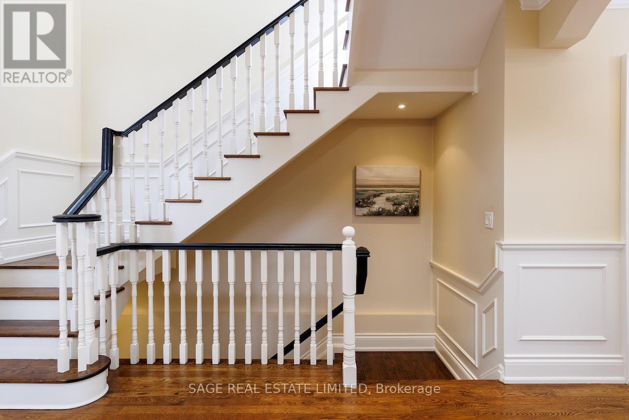 19 Carmichael Avenue, Toronto, Ontario  M5M 2W5 - Photo 26 - C12919920