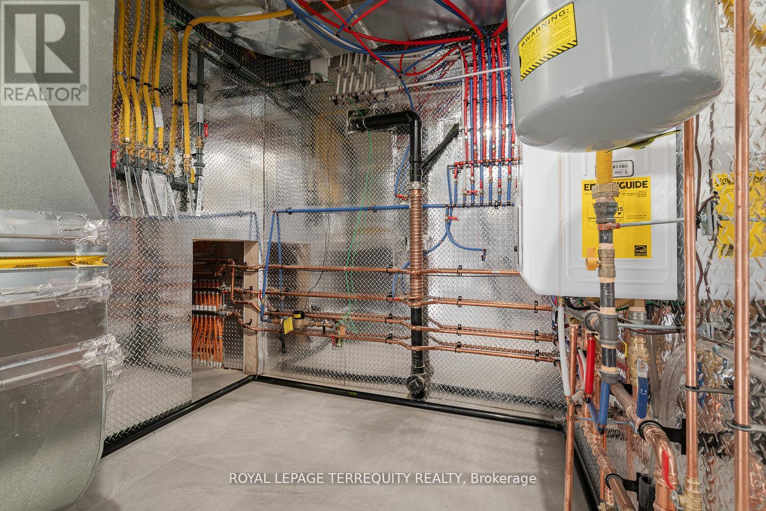 207 Newton Drive, Toronto, Ontario  M2M 2P2 - Photo 45 - C12975226