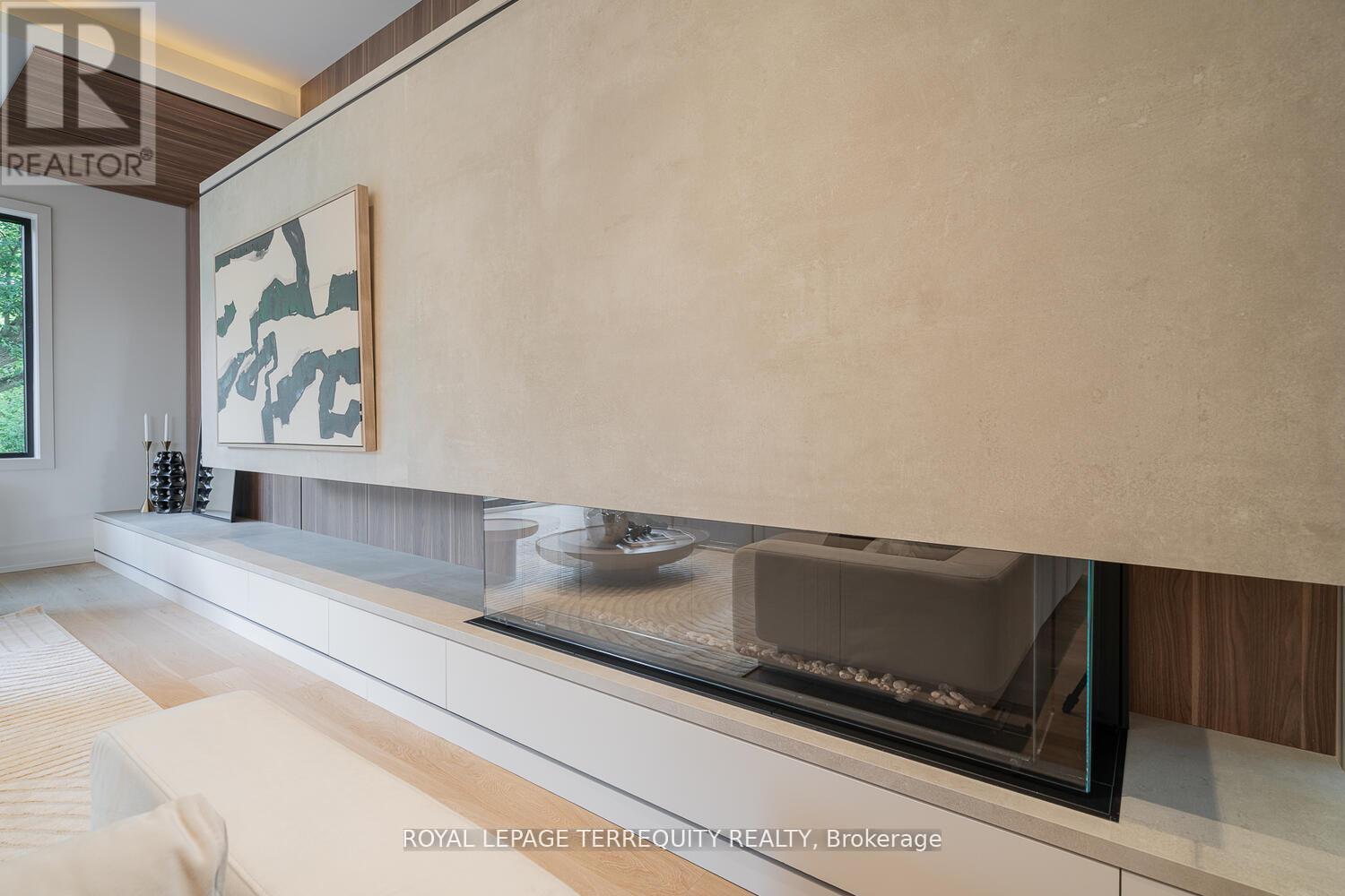 207 Newton Drive, Toronto, Ontario  M2M 2P2 - Photo 13 - C12975226