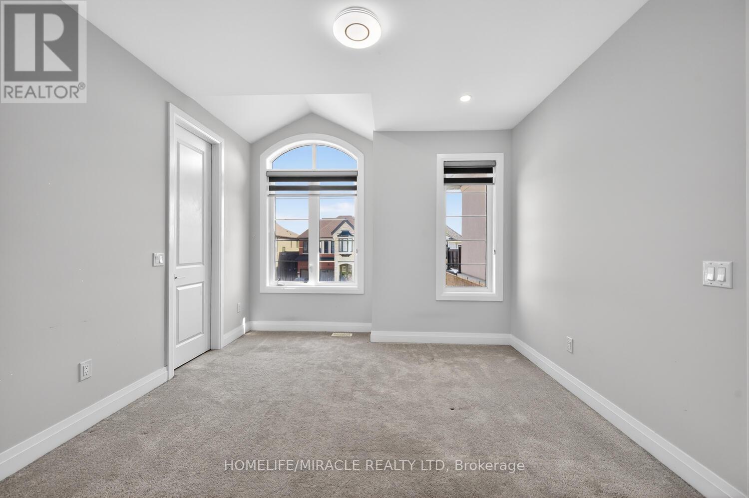 1032 Edinburgh Drive, Woodstock, Ontario  N4T 0M5 - Photo 35 - X12977416