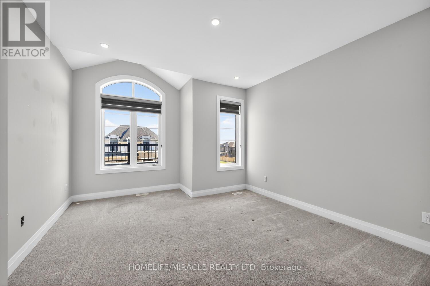 1032 Edinburgh Drive, Woodstock, Ontario  N4T 0M5 - Photo 38 - X12977416