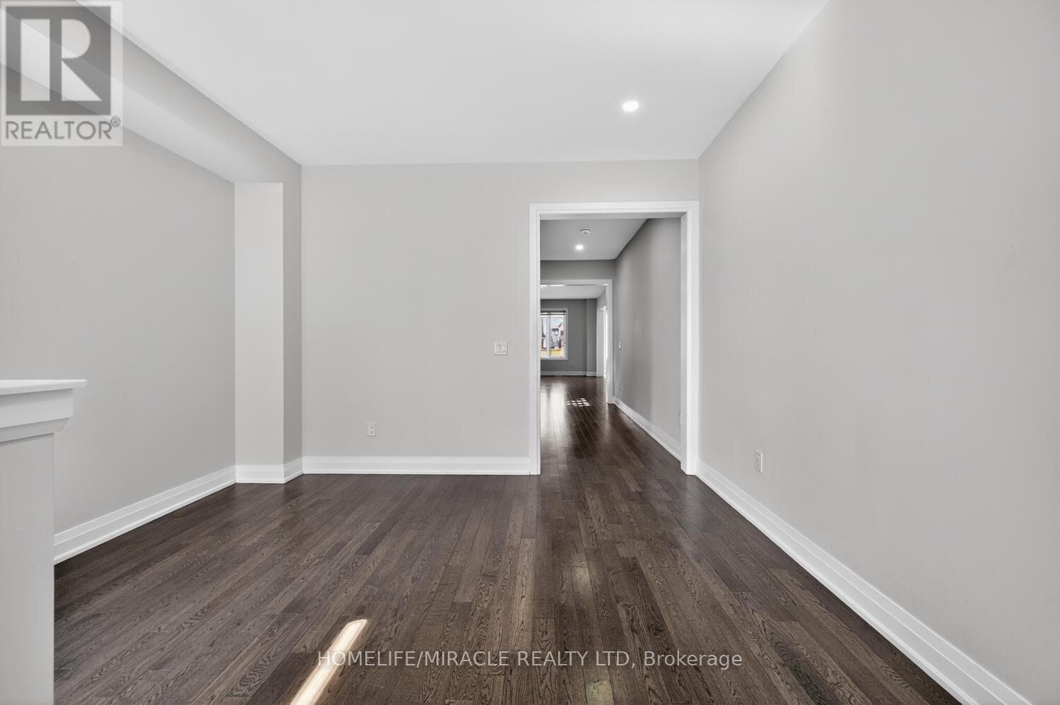 1032 Edinburgh Drive, Woodstock, Ontario  N4T 0M5 - Photo 7 - X12977416