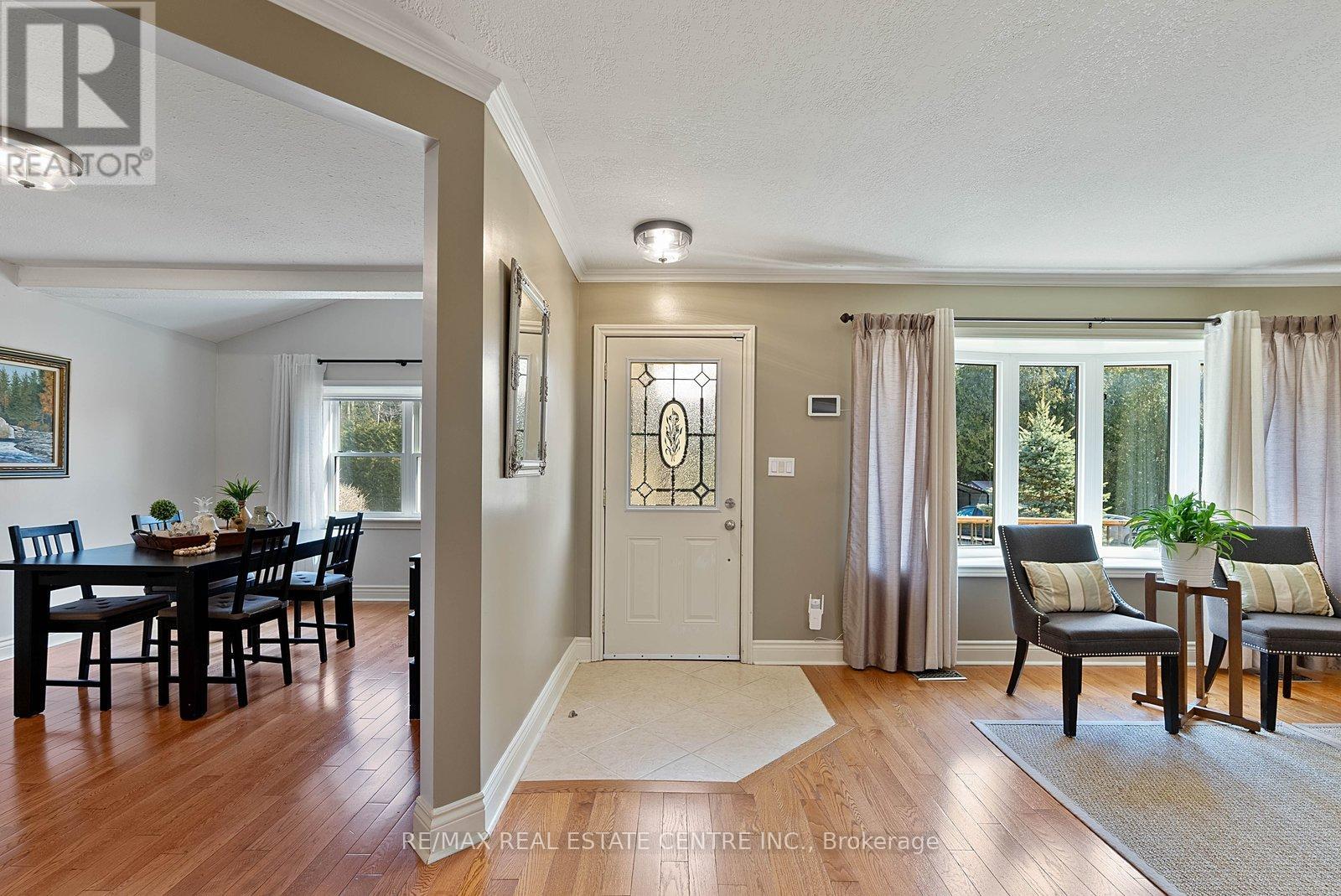 9622 Wellington 22 Road, Erin, Ontario  N0B 1T0 - Photo 4 - X12977422