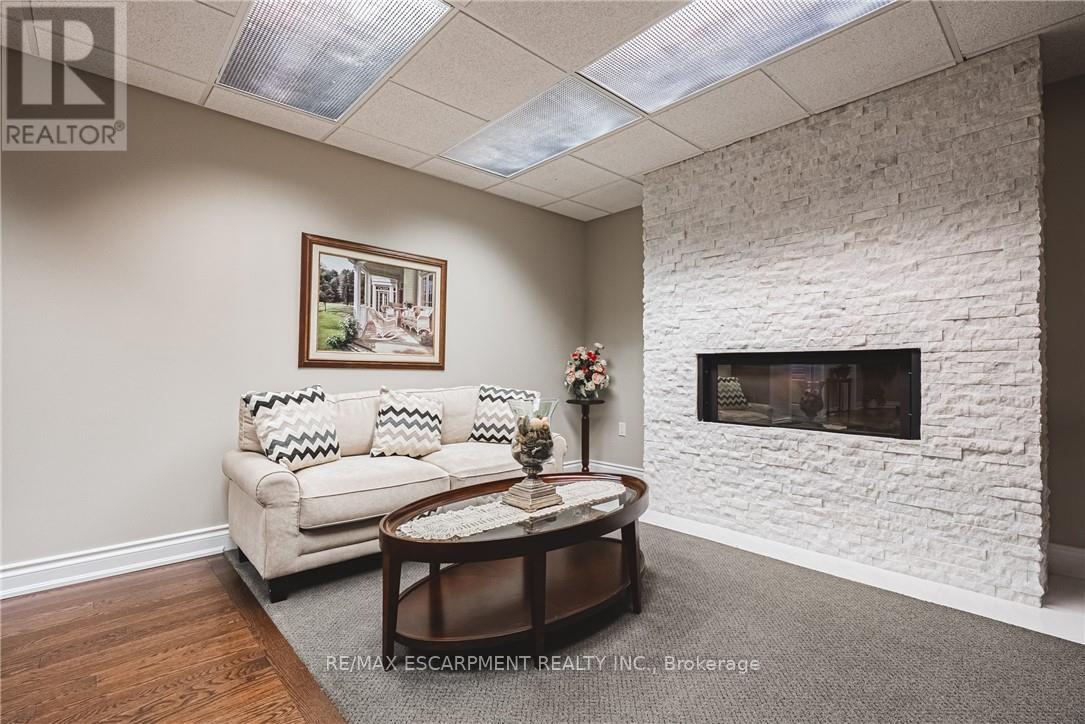 137 Pinehill Drive, Hamilton, Ontario  L0R 1P0 - Photo 22 - X12977472