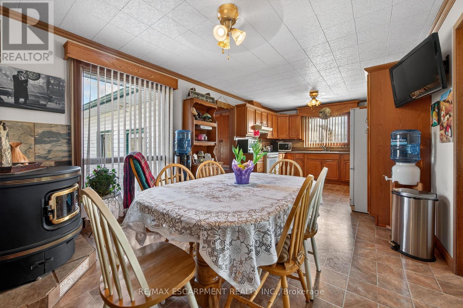 1057 Concession 4 Road, Haldimand, Ontario  N0A 1G0 - Photo 12 - X12977488