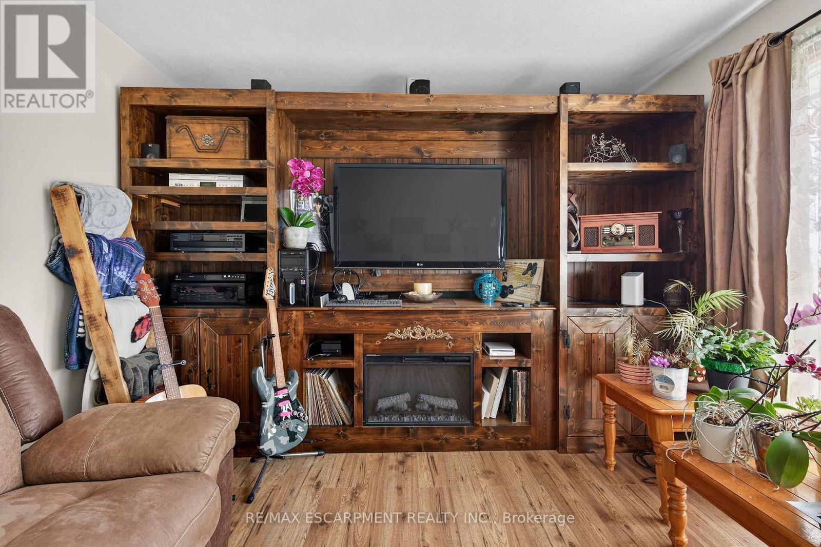 1057 Concession 4 Road, Haldimand, Ontario  N0A 1G0 - Photo 17 - X12977488