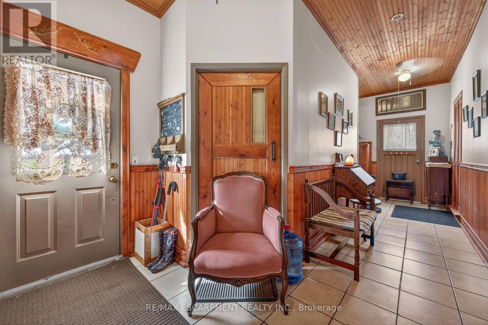 1057 Concession 4 Road, Haldimand, Ontario  N0A 1G0 - Photo 26 - X12977488