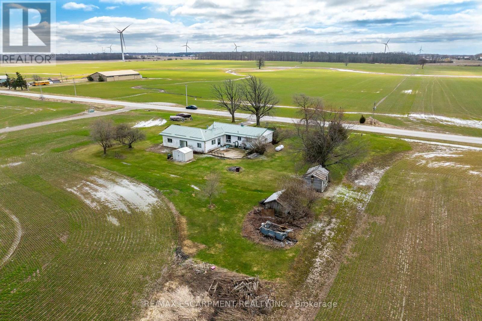 1057 Concession 4 Road, Haldimand, Ontario  N0A 1G0 - Photo 43 - X12977488