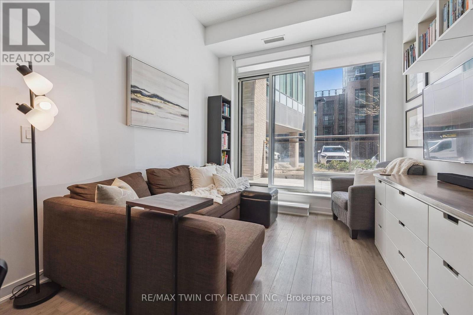 103 - 85 Duke Street W, Kitchener, Ontario  N2H 0B7 - Photo 12 - X12977496