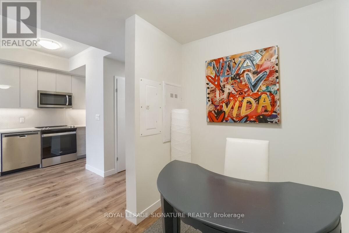 811 - 60 Frederick Street, Kitchener, Ontario  N2H 0C7 - Photo 17 - X12977534