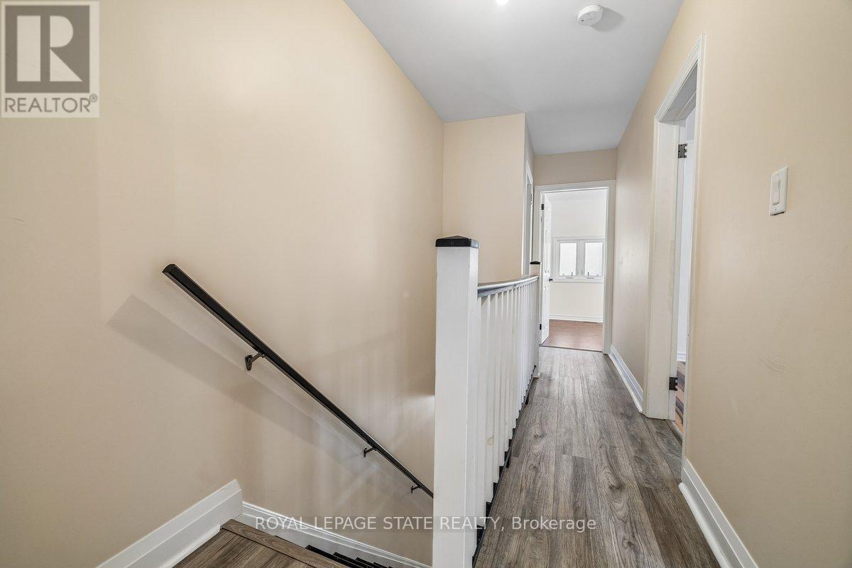 56 James Street, Hamilton, Ontario  L9H 2J7 - Photo 14 - X12977538