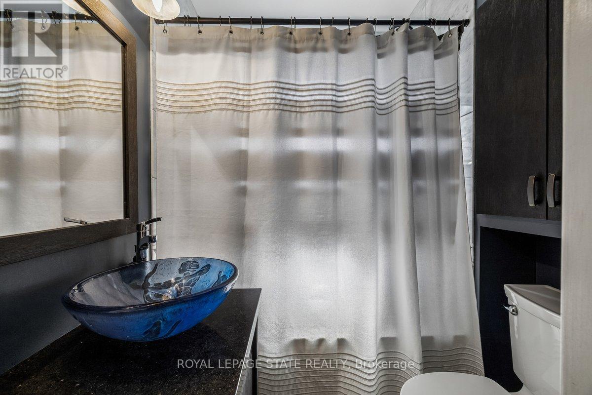 56 James Street, Hamilton, Ontario  L9H 2J7 - Photo 15 - X12977538