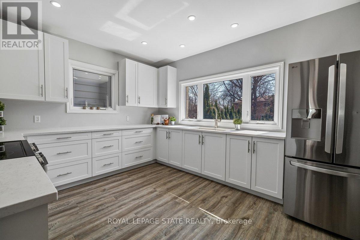 56 James Street, Hamilton, Ontario  L9H 2J7 - Photo 8 - X12977538