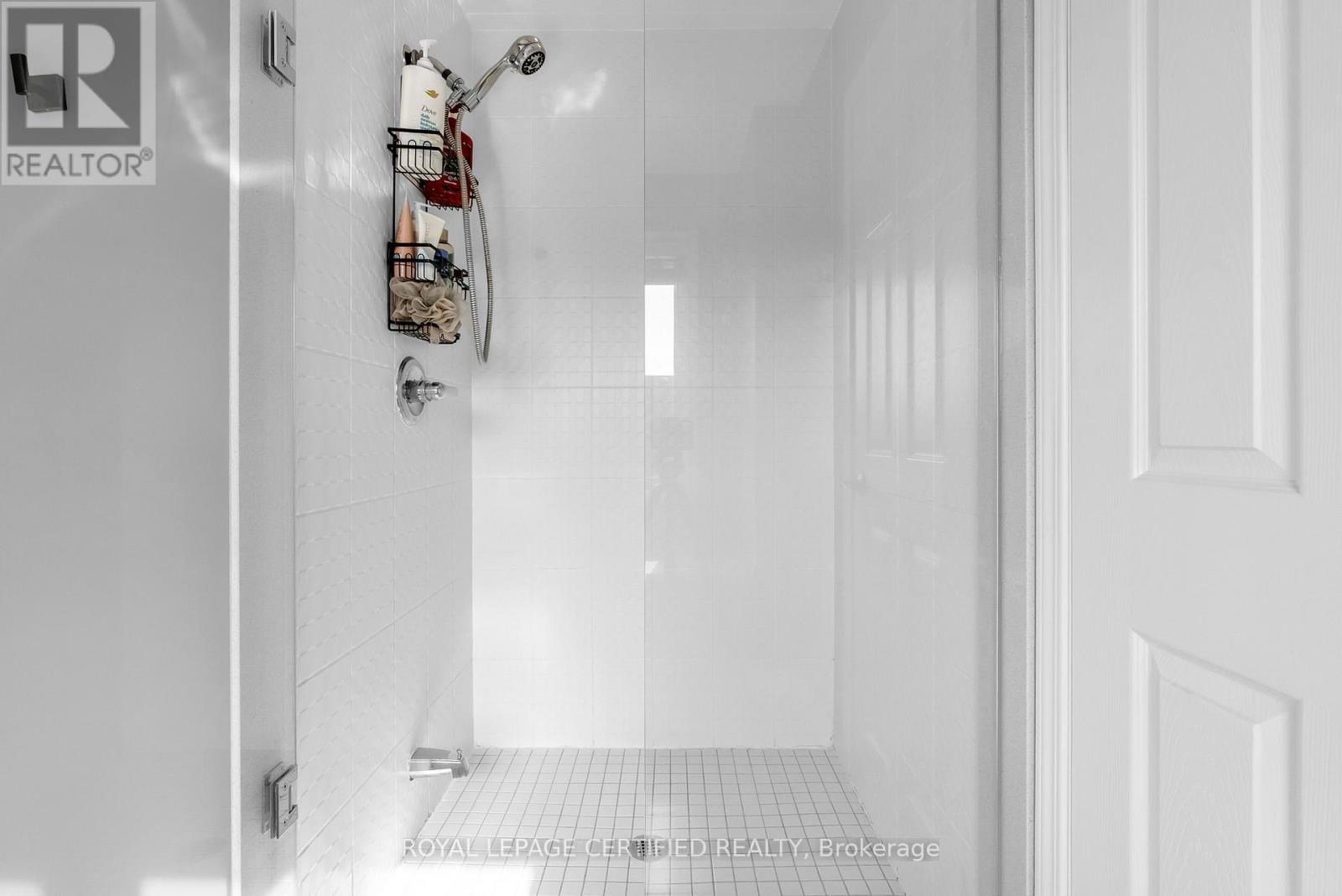 31 Peer Court, Hamilton, Ontario  L9K 0C5 - Photo 26 - X12977562