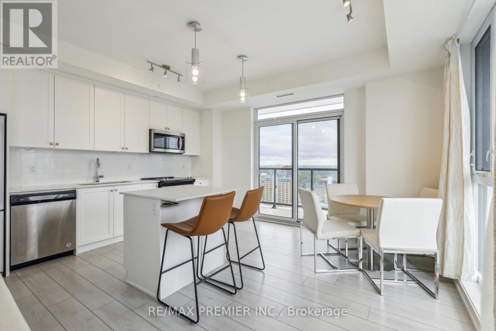 1709 - 55 Duke Street W, Kitchener, Ontario  N2H 0C9 - Photo 11 - X12977574