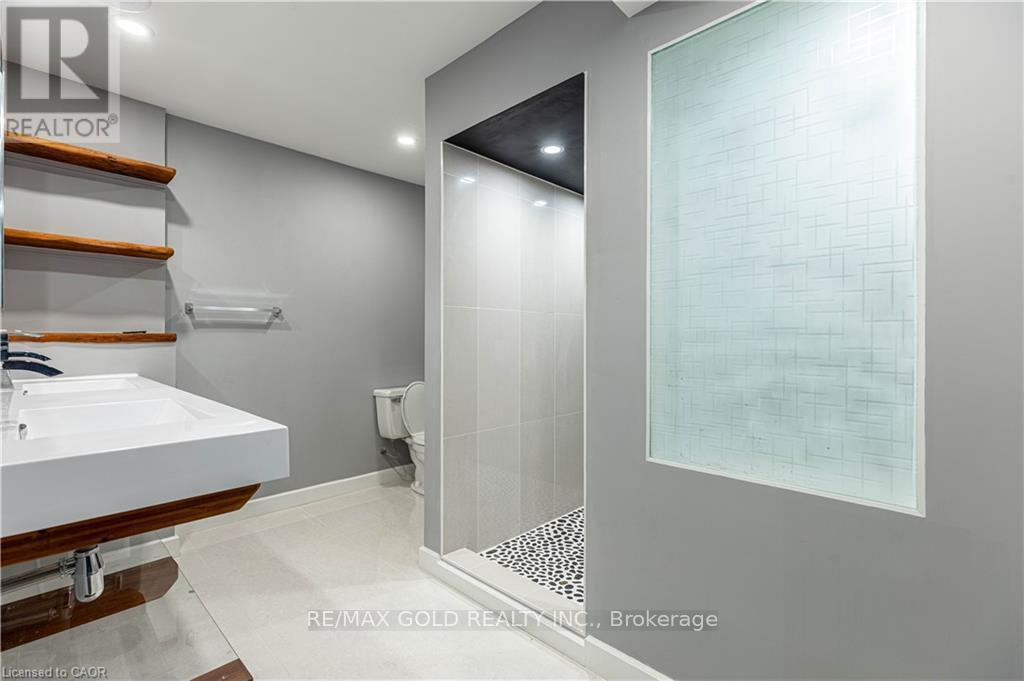 82 Saddy Avenue, London East, Ontario  N5V 4E4 - Photo 17 - X12977600