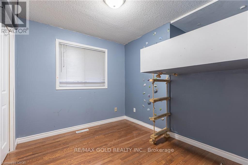 82 Saddy Avenue, London East, Ontario  N5V 4E4 - Photo 7 - X12977600