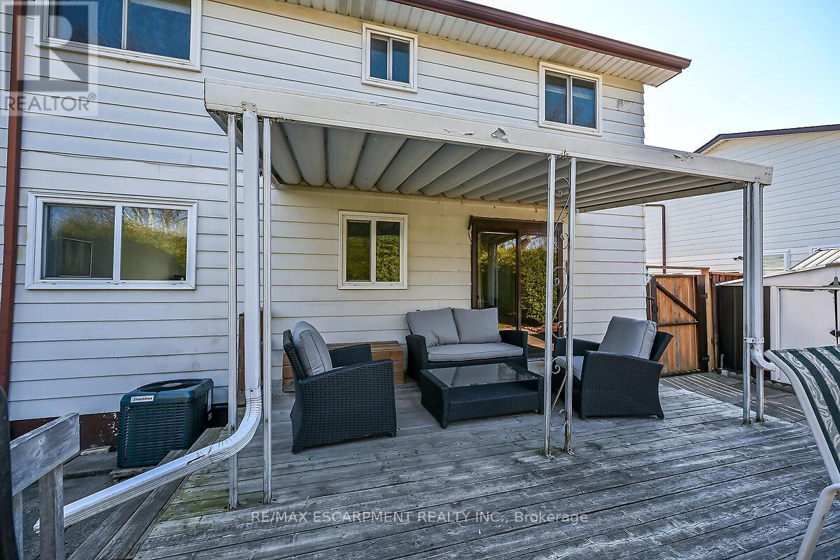 9 Mellenby Street, Hamilton, Ontario  L8J 1E6 - Photo 39 - X12977608