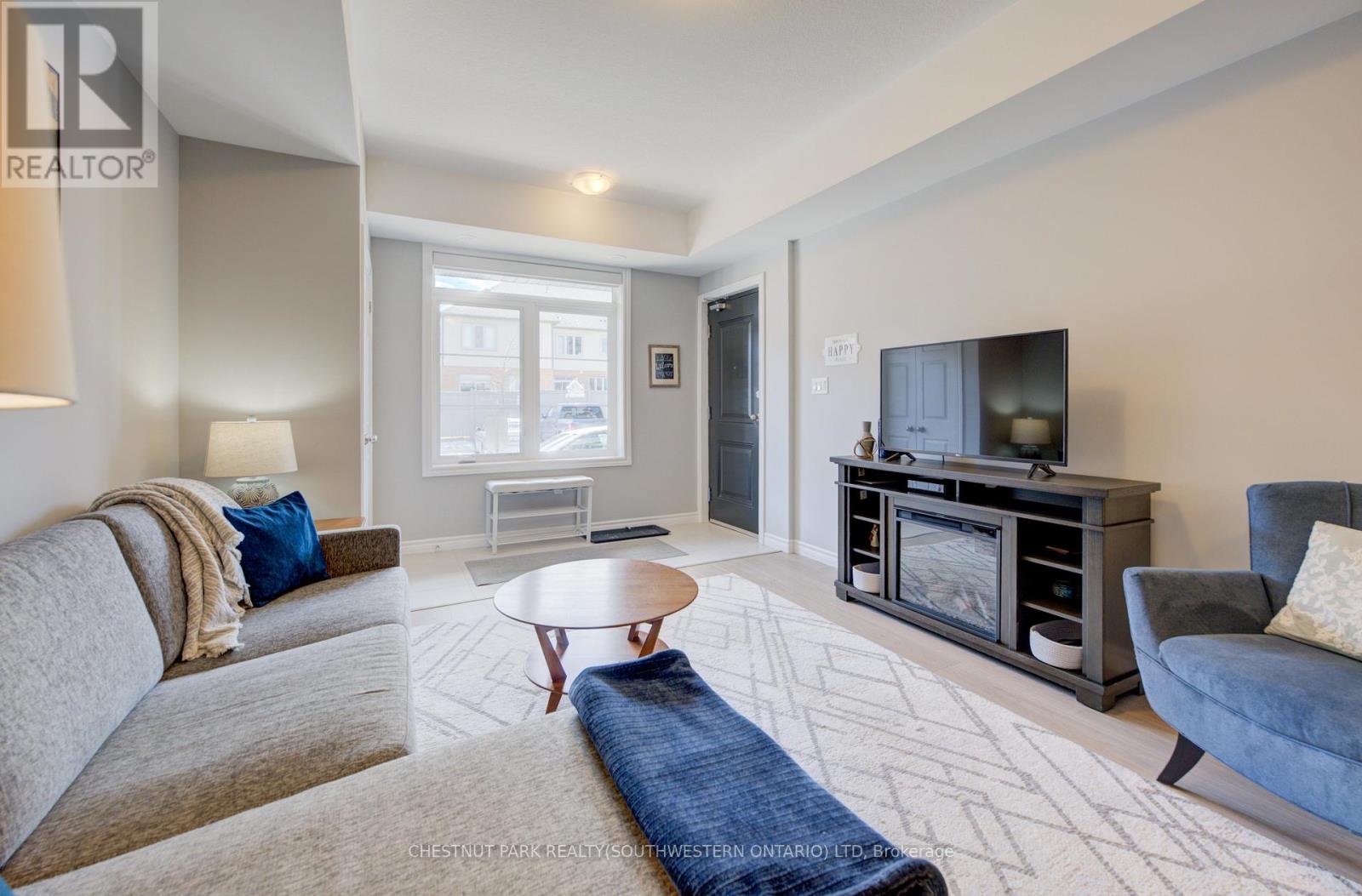 156 Wheat Lane, Kitchener, Ontario  N2R 0R4 - Photo 12 - X12977640