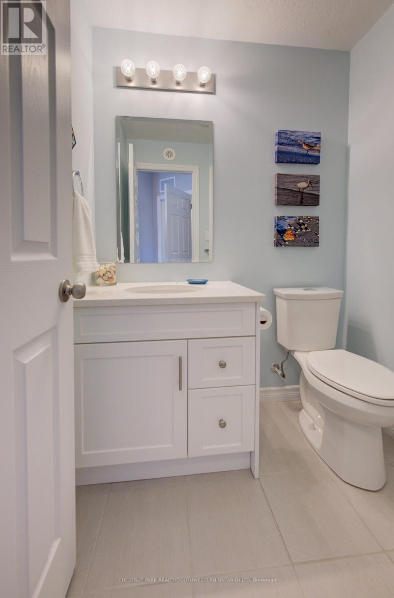 156 Wheat Lane, Kitchener, Ontario  N2R 0R4 - Photo 21 - X12977640