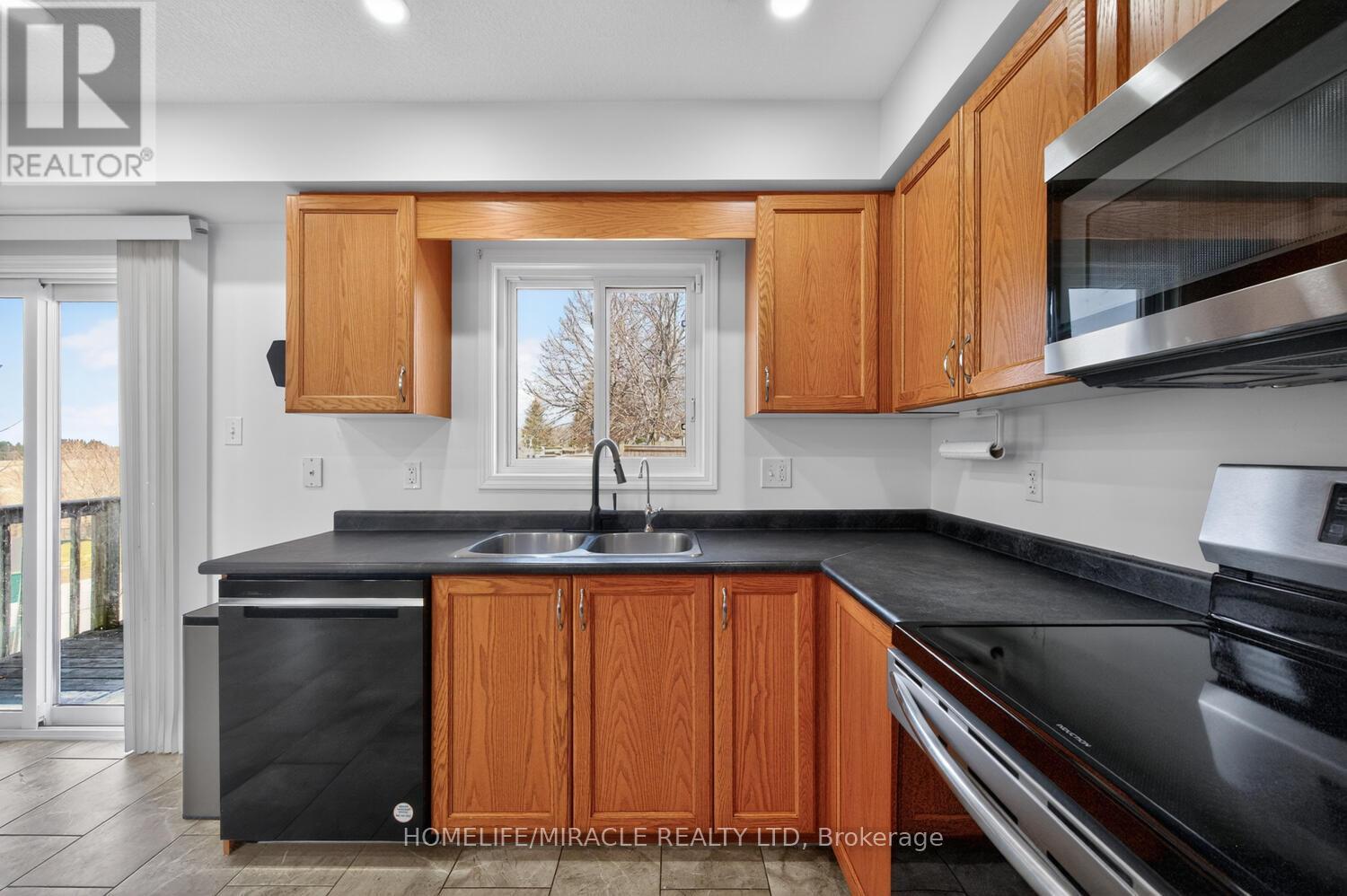 52 - 355 Fisher Mills Road, Cambridge, Ontario  N3C 4N5 - Photo 22 - X12977656