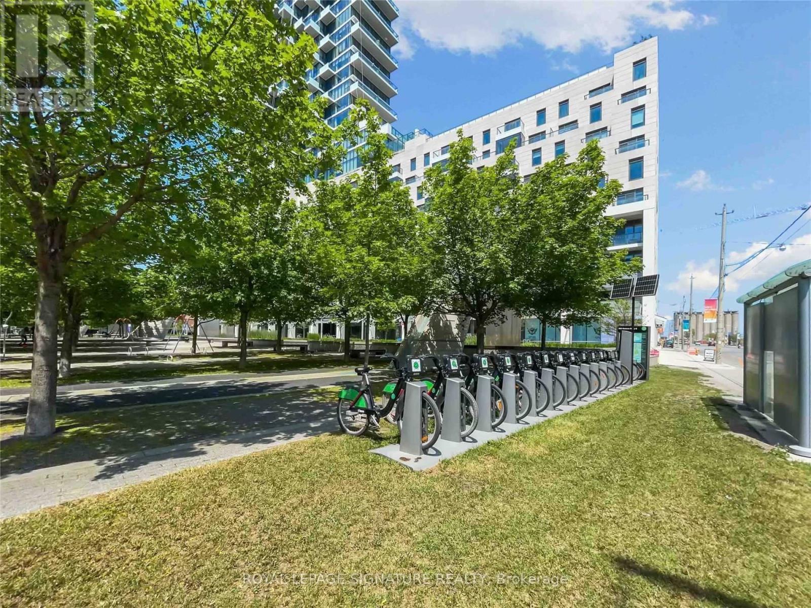 2604 - 16 Bonnycastle Street, Toronto, Ontario  M5A 0C9 - Photo 31 - C12976014