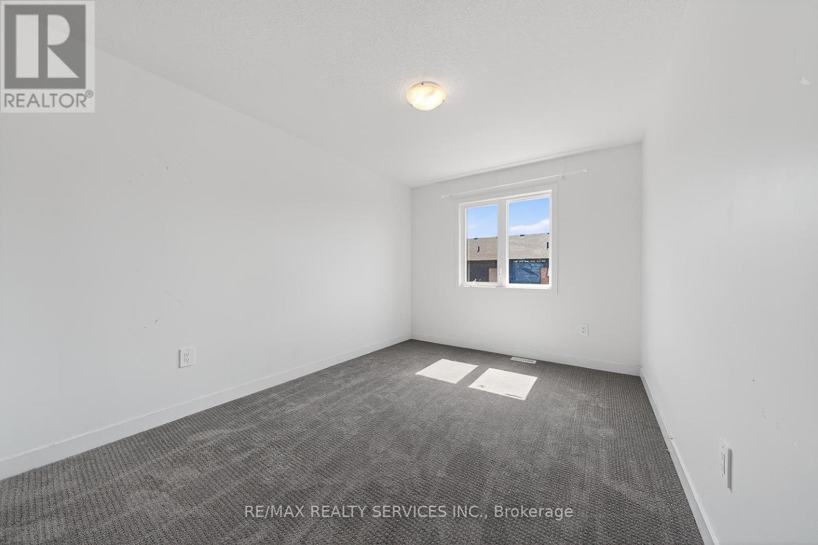 95 Queensbrook Crescent, Cambridge, Ontario  N1S 0E4 - Photo 30 - X12977718