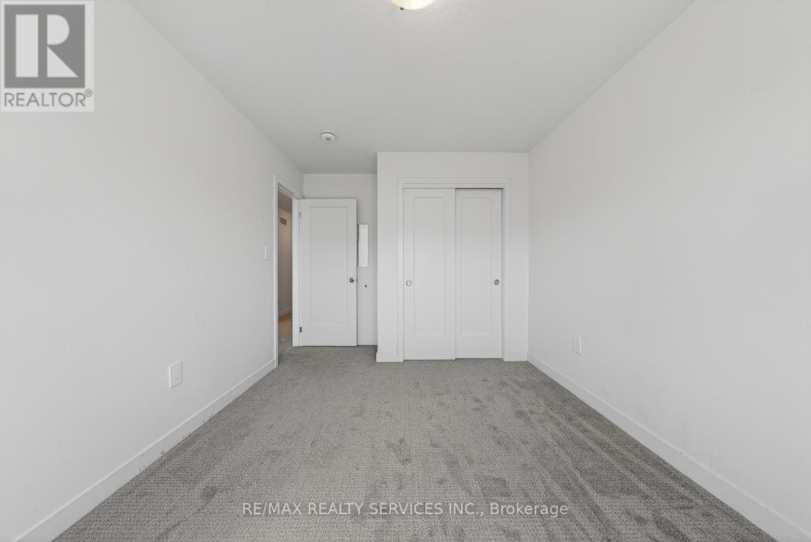 95 Queensbrook Crescent, Cambridge, Ontario  N1S 0E4 - Photo 31 - X12977718