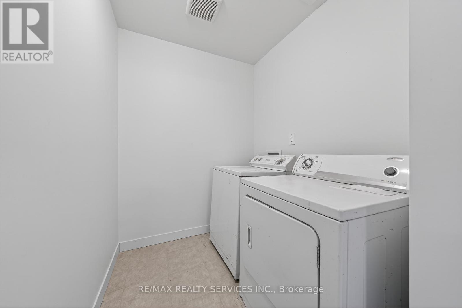 95 Queensbrook Crescent, Cambridge, Ontario  N1S 0E4 - Photo 32 - X12977718