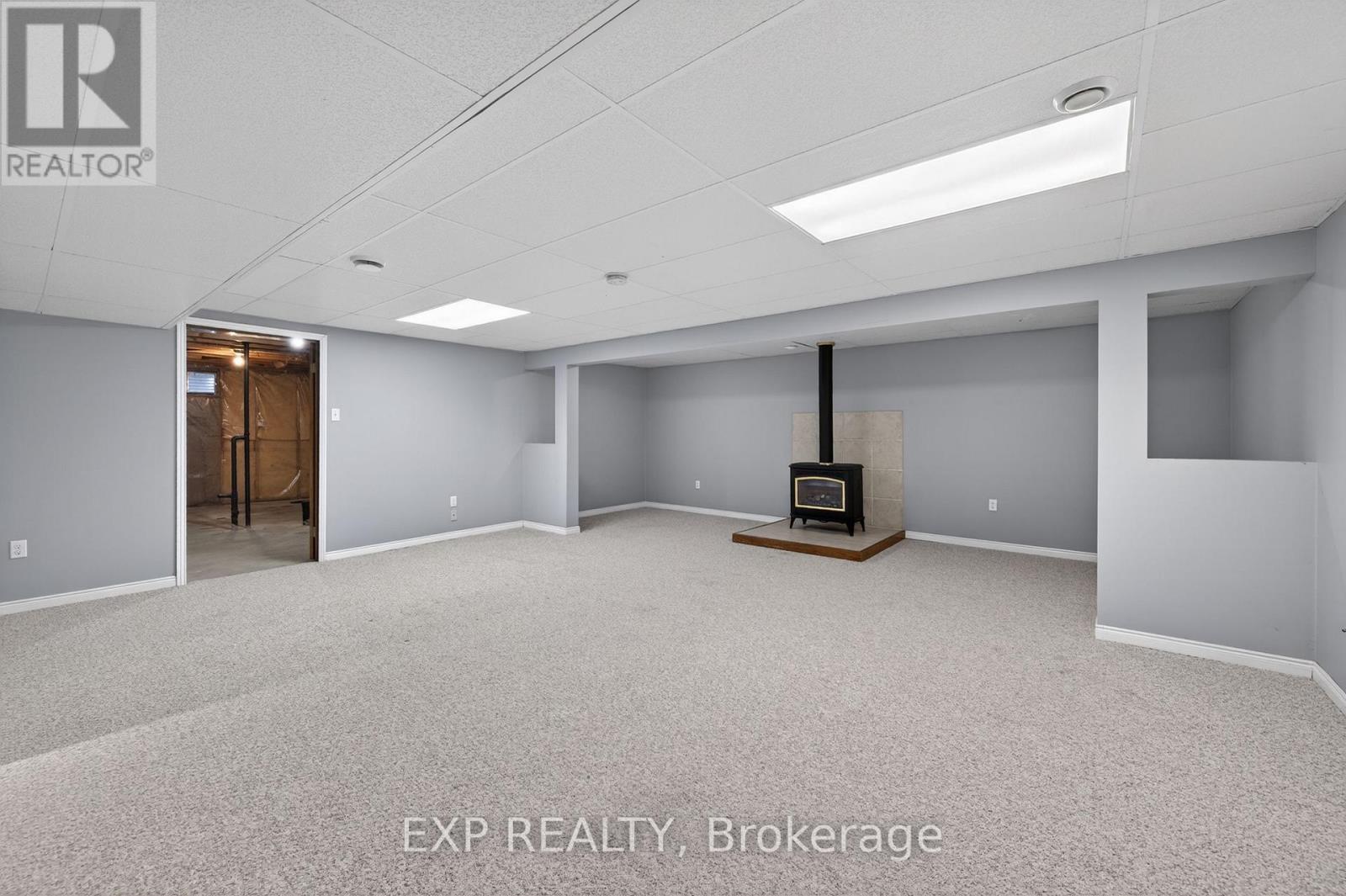 395 Riverview Drive, Strathroy-Caradoc, Ontario  N7G 4A8 - Photo 21 - X12976938