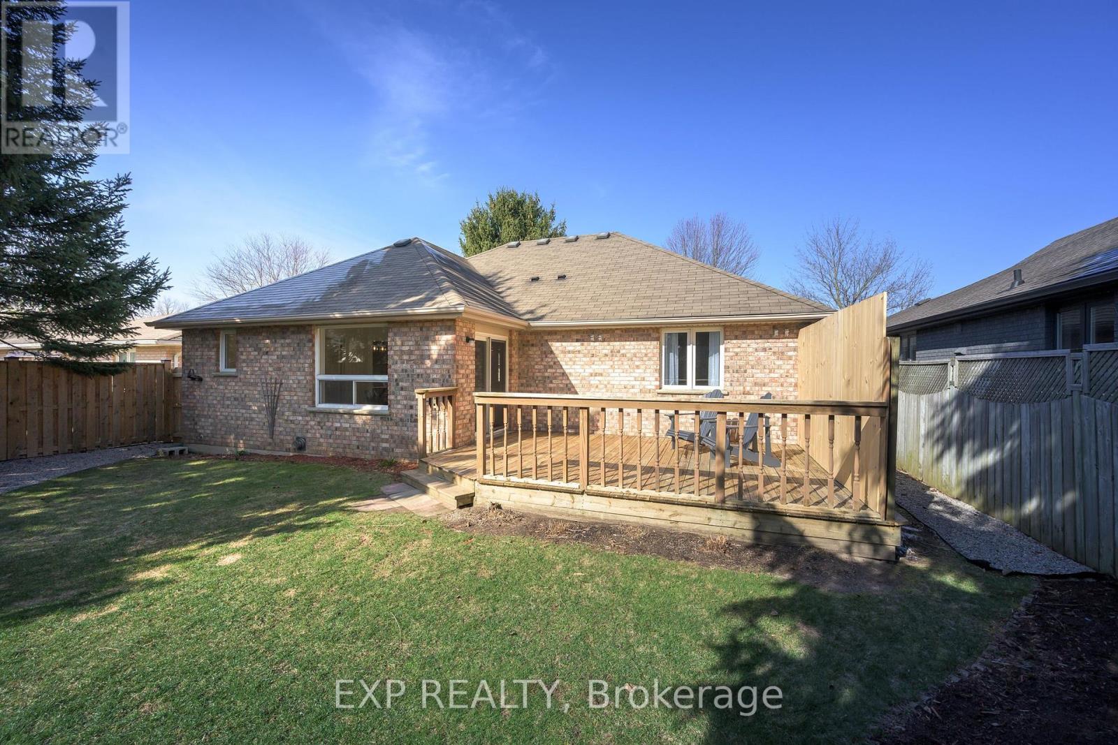 395 Riverview Drive, Strathroy-Caradoc, Ontario  N7G 4A8 - Photo 29 - X12976938