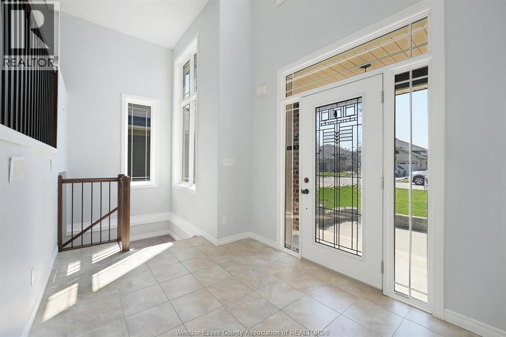 464 Brown Crescent, Amherstburg, Ontario  N9V 4E1 - Photo 3 - 26007657