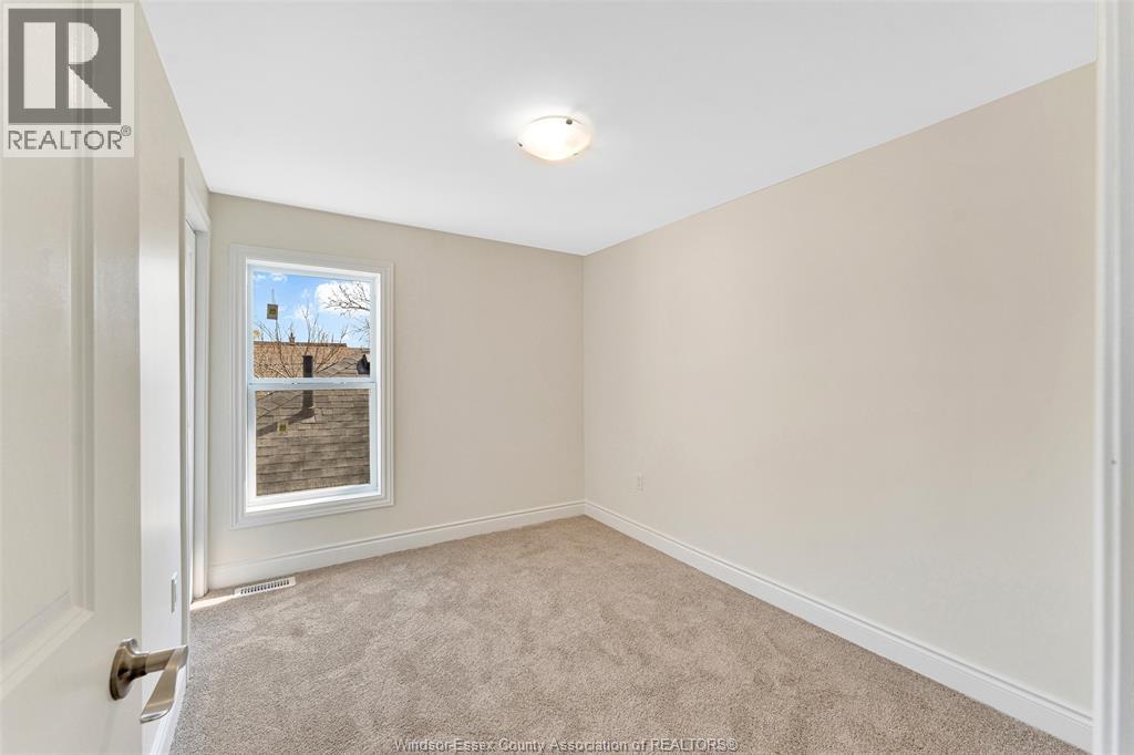 1092 St. Luke, Windsor, Ontario  N8Y 3M8 - Photo 11 - 26007653