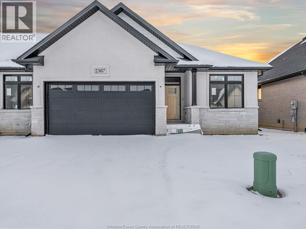 2587 BARKLEY AVENUE, Windsor, Ontario